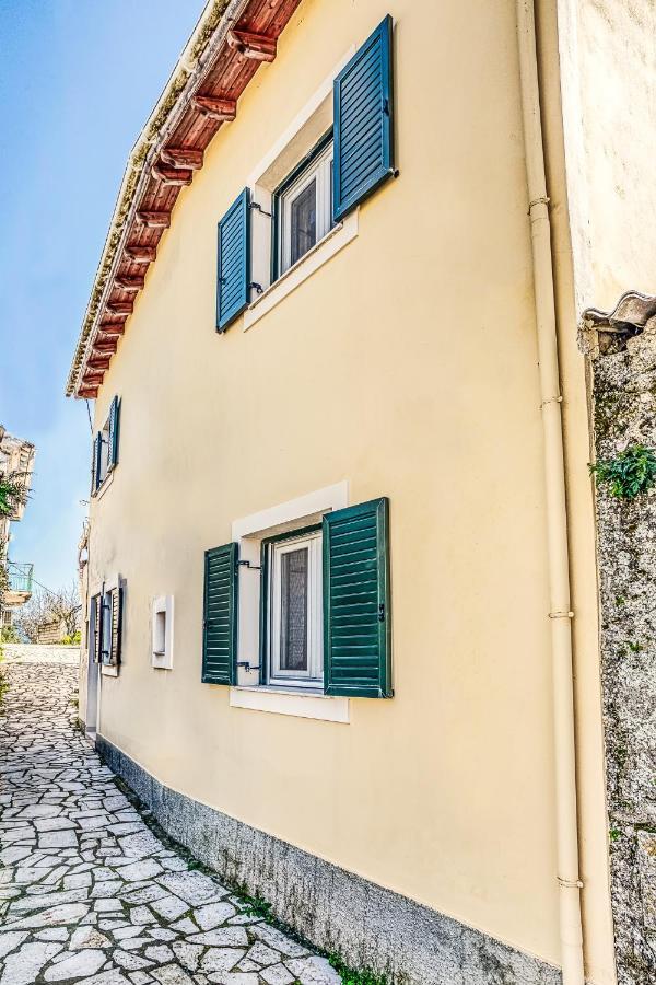 Holiday home Corfu Lemon House Prinilas